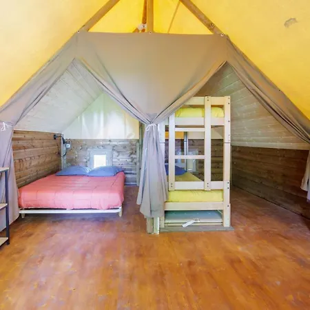 La Clairiere - Ecocamping En Vallee De La Dordogne Camping Lamothe-Fenelon