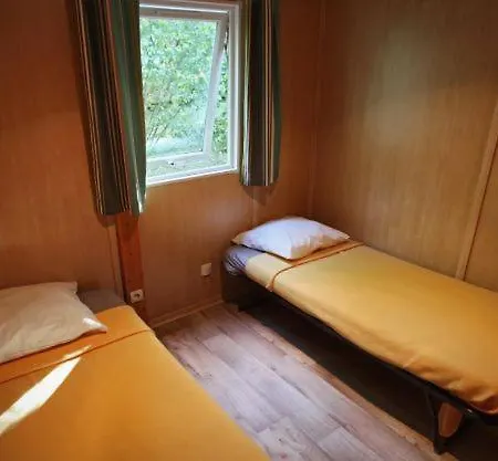 La Clairiere - Ecolieu De Campsite *
