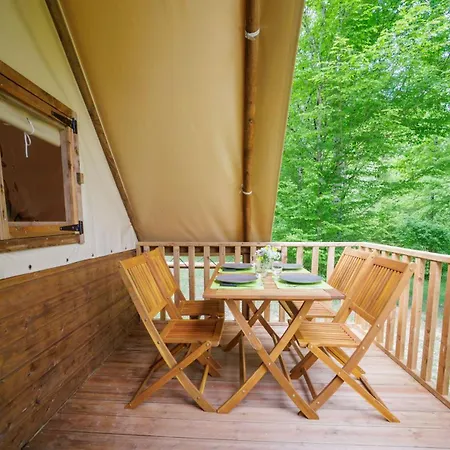 Camping La Clairiere - Ecocamping En Vallee De La Dordogne