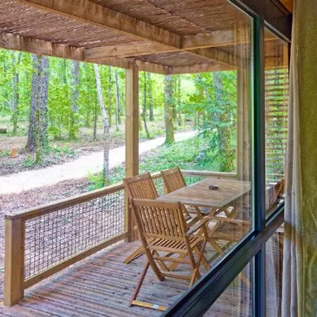 Camping La Clairiere - Ecocamping En Vallee De La Dordogne