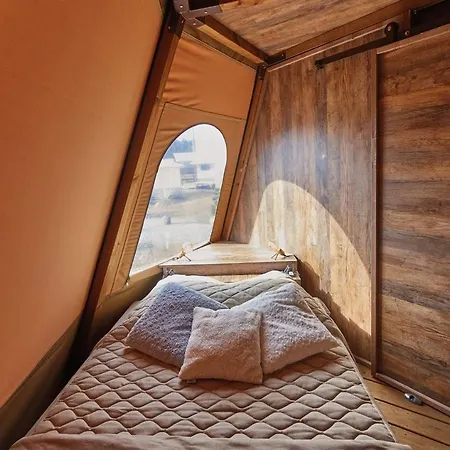 Campingplatz La Clairiere - Ecocamping En Vallee De La Dordogne Lamothe-Fenelon